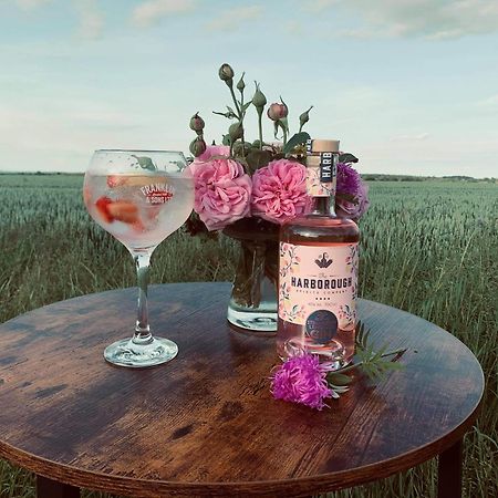 The Pheasant Public House & Hotel Gestingthorpe Εξωτερικό φωτογραφία