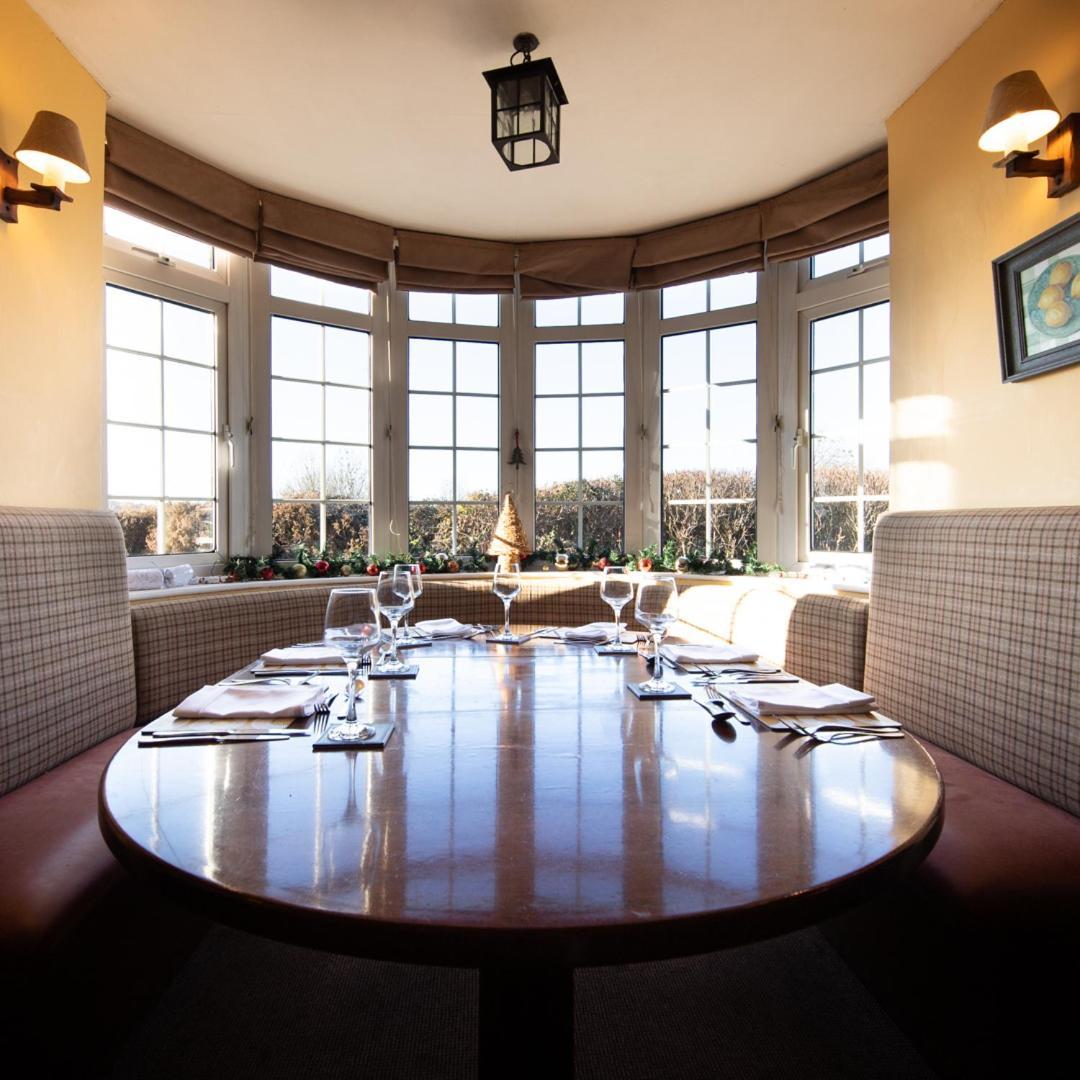 The Pheasant Public House & Hotel Gestingthorpe Εξωτερικό φωτογραφία